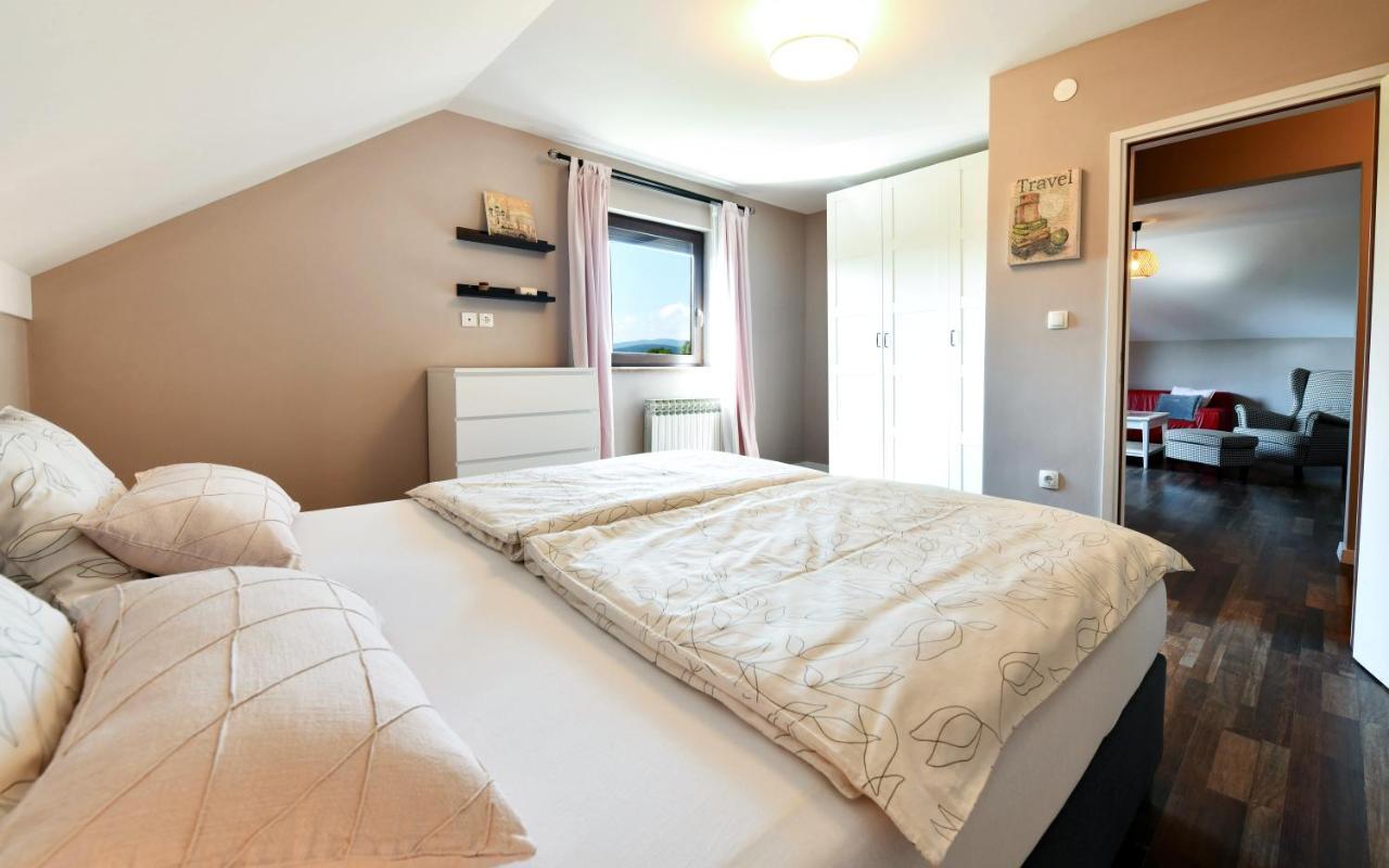 Apartment Murva Drežnik Grad Екстериор снимка